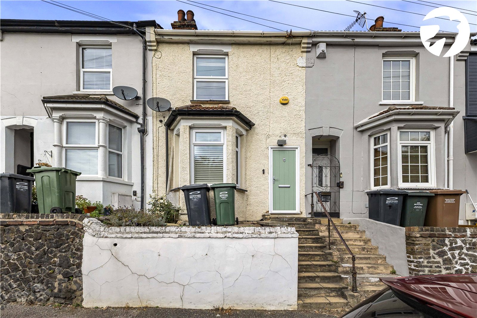 2 bedroom house for sale in Greenhithe | Robinson Jackson