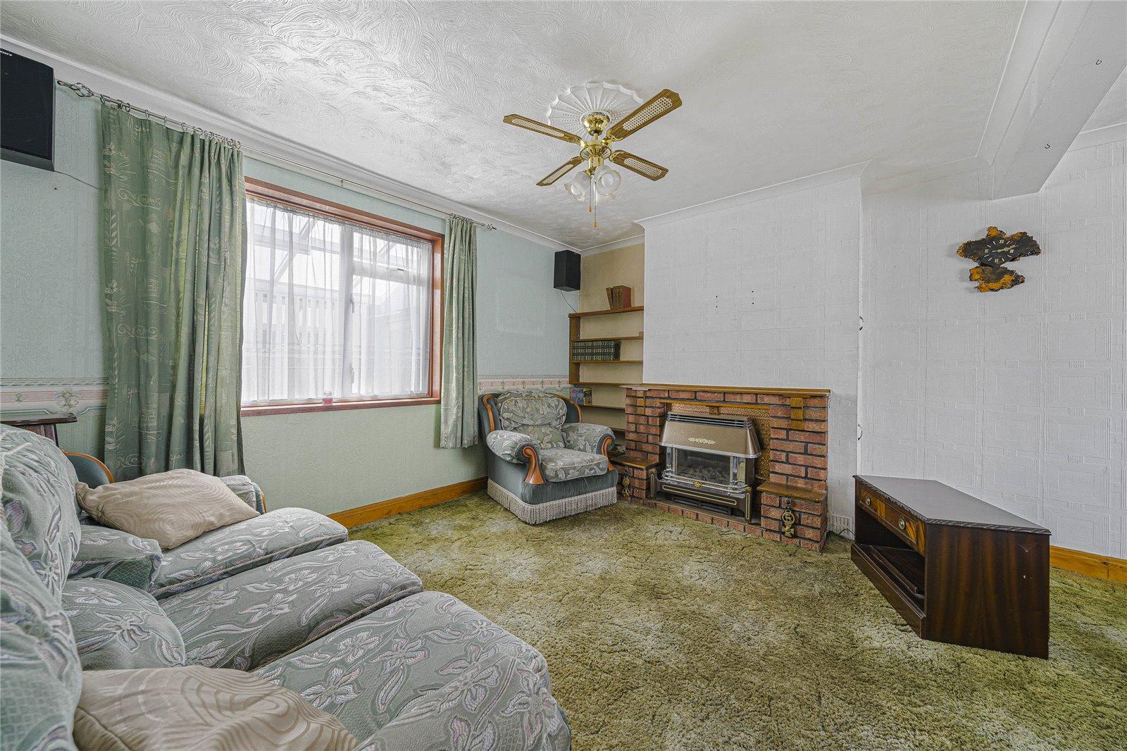 3 bedroom house for sale in Swanscombe | Robinson Jackson