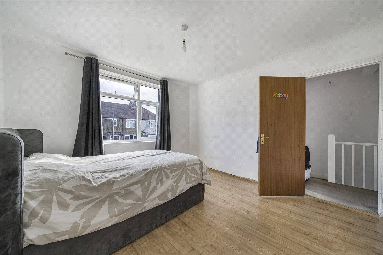 3 bedroom house for sale in Swanscombe | Robinson Jackson