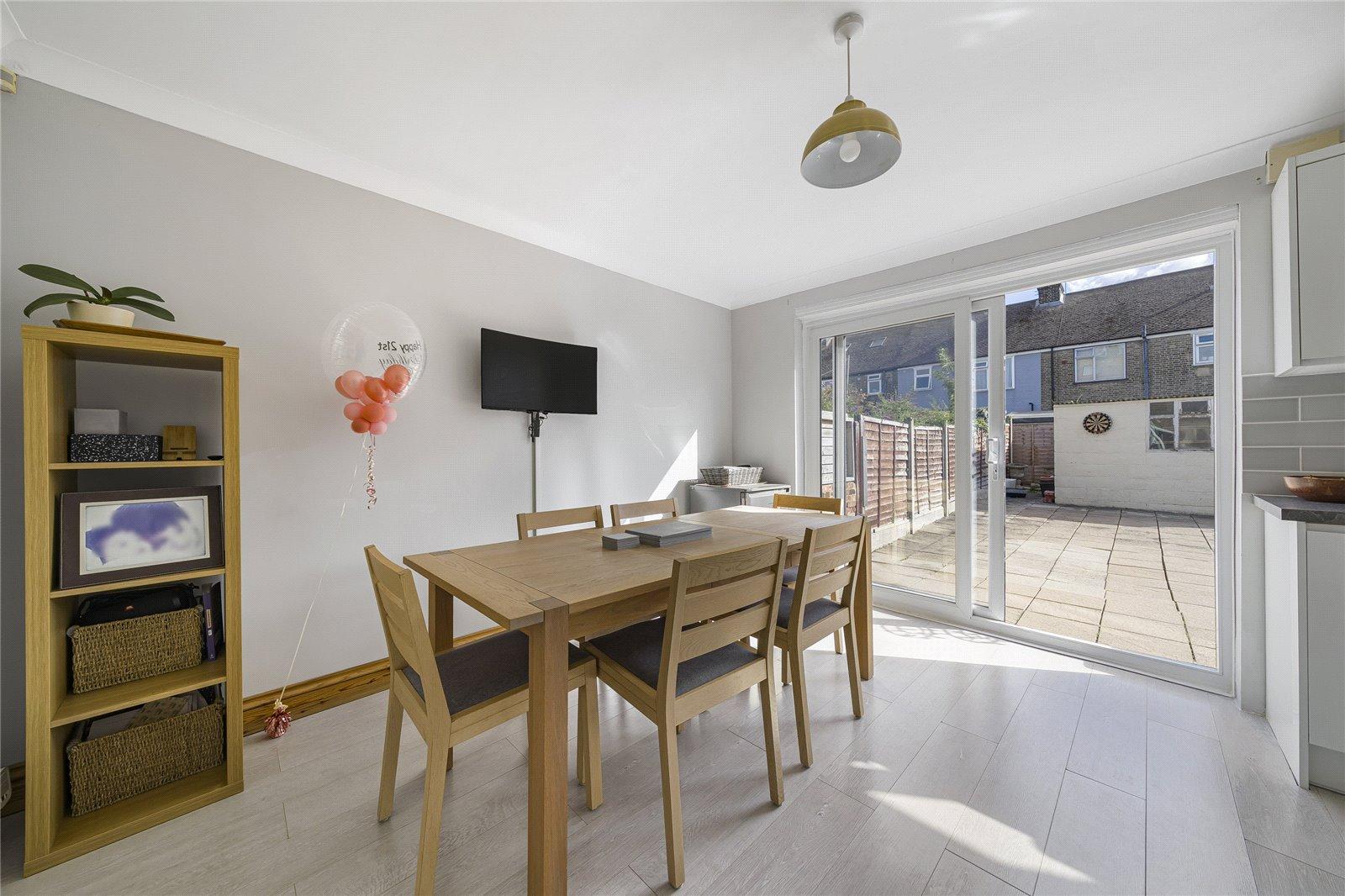 3 bedroom house for sale in Swanscombe | Robinson Jackson