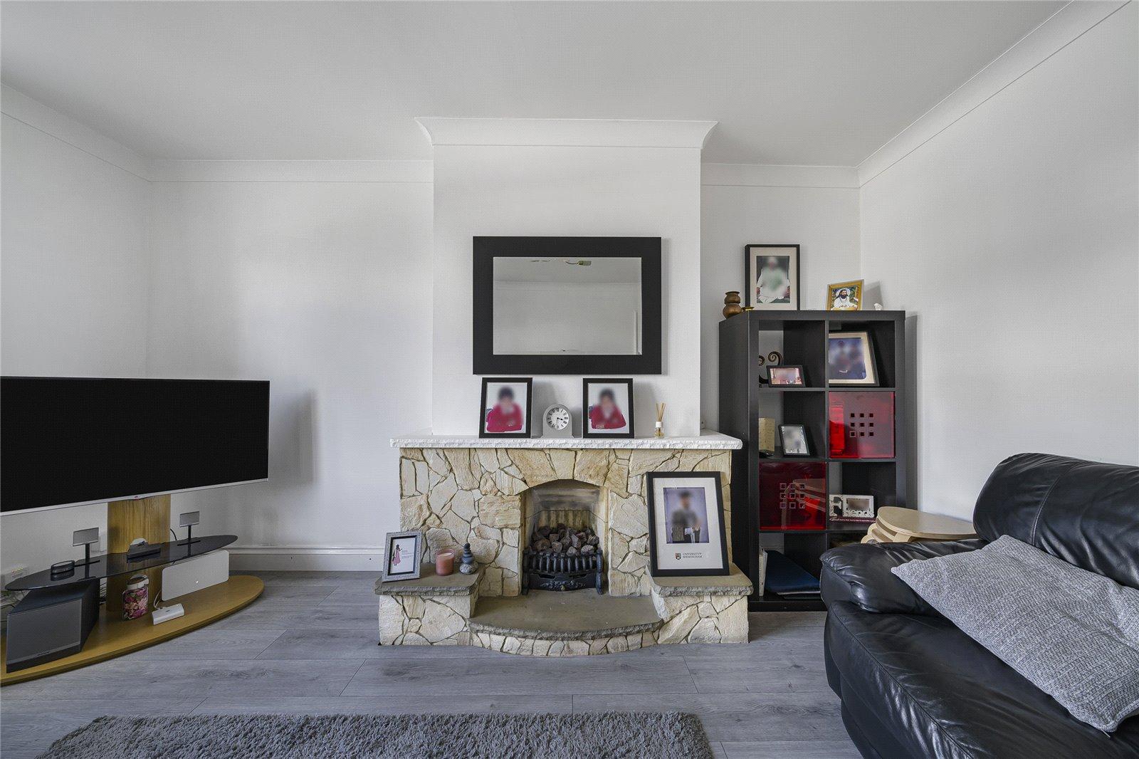 3 bedroom house for sale in Swanscombe | Robinson Jackson