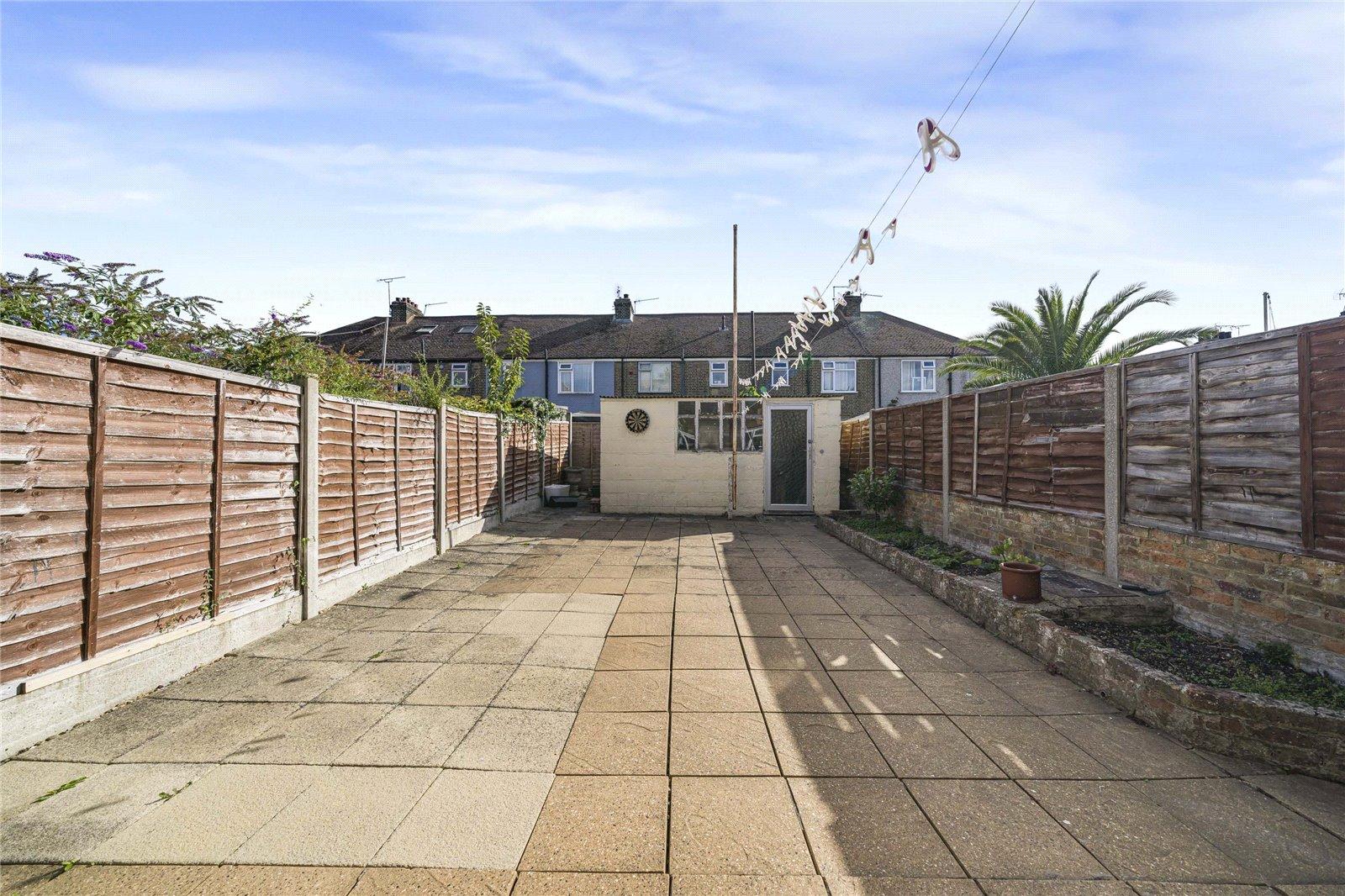 3 bedroom house for sale in Swanscombe | Robinson Jackson