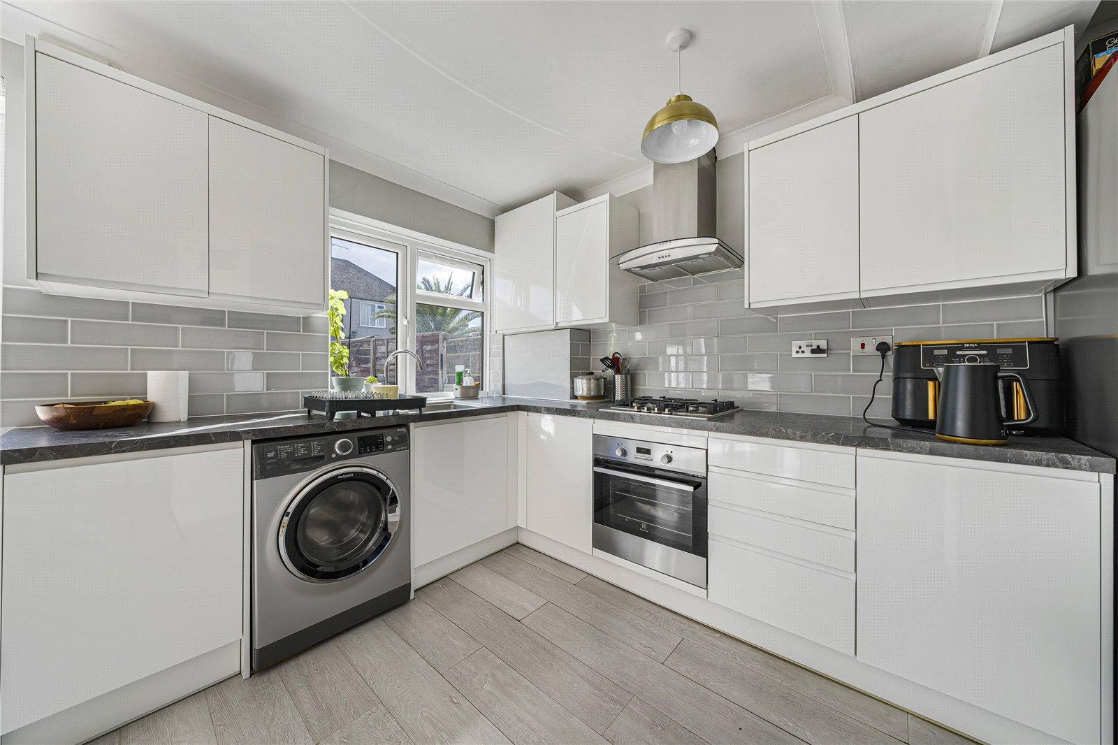 3 bedroom house for sale in Swanscombe | Robinson Jackson