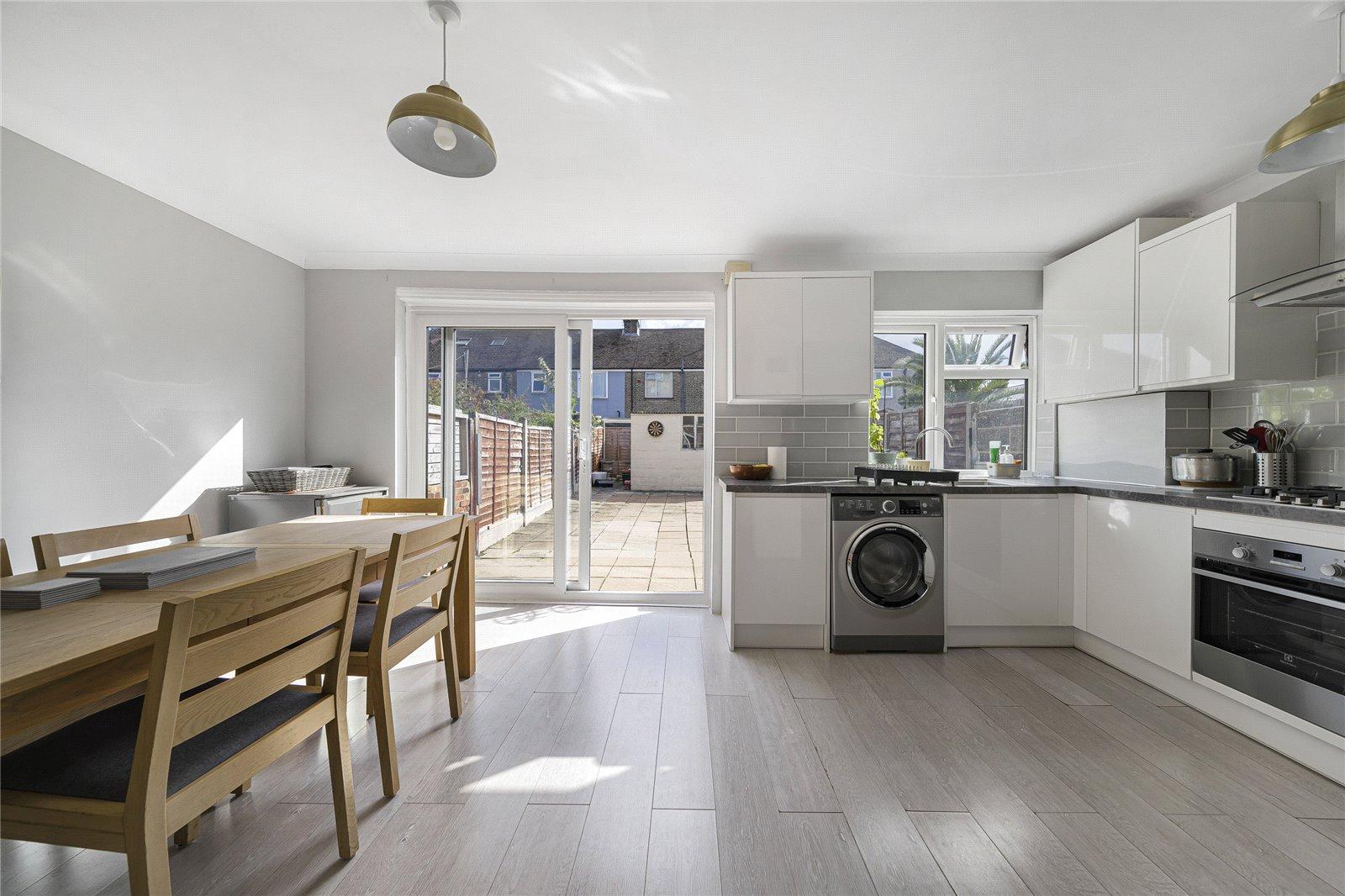 3 bedroom house for sale in Swanscombe | Robinson Jackson