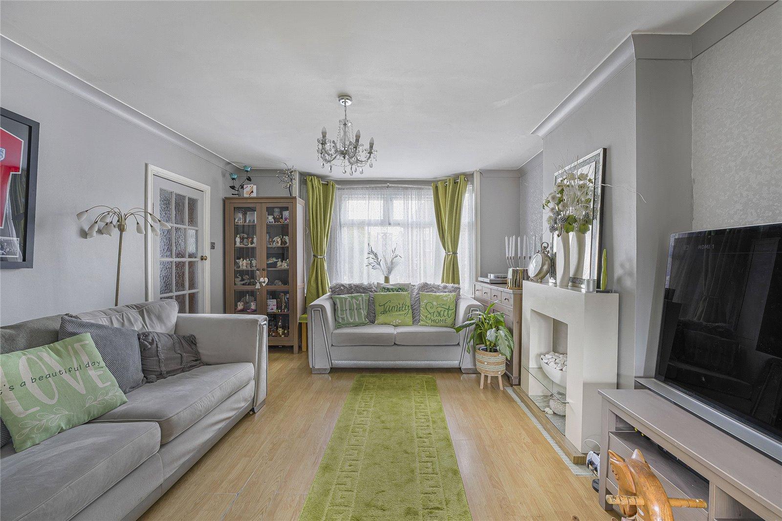 3 bedroom house for sale in Swanscombe | Robinson Jackson