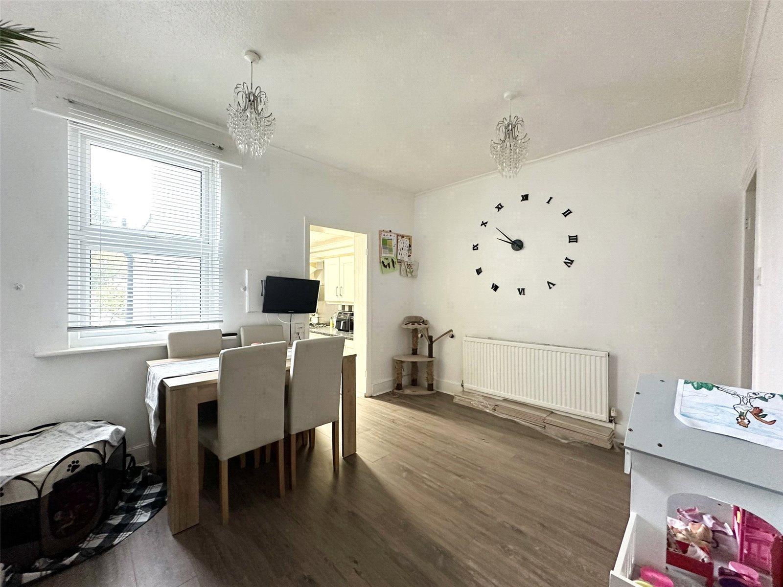 2 bedroom house for sale in Greenhithe | Robinson Jackson