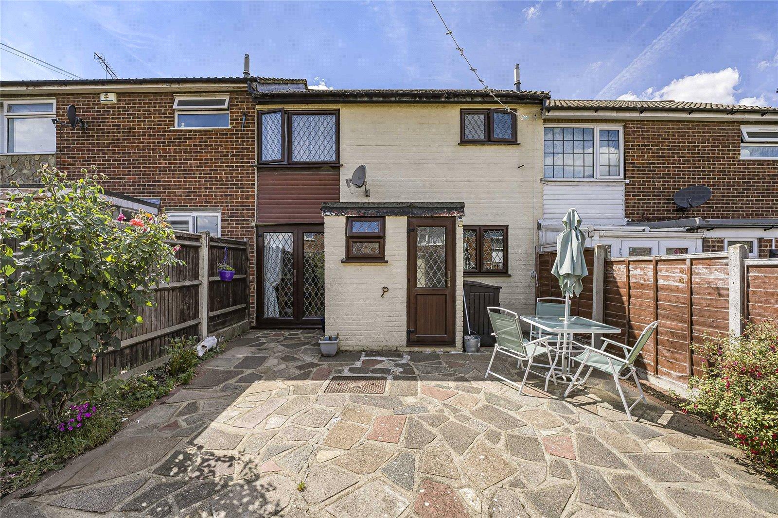 3 bedroom house for sale in Swanscombe | Robinson Jackson