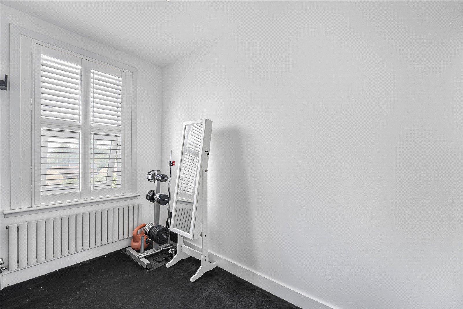 2 bedroom house for sale in Greenhithe | Robinson Jackson
