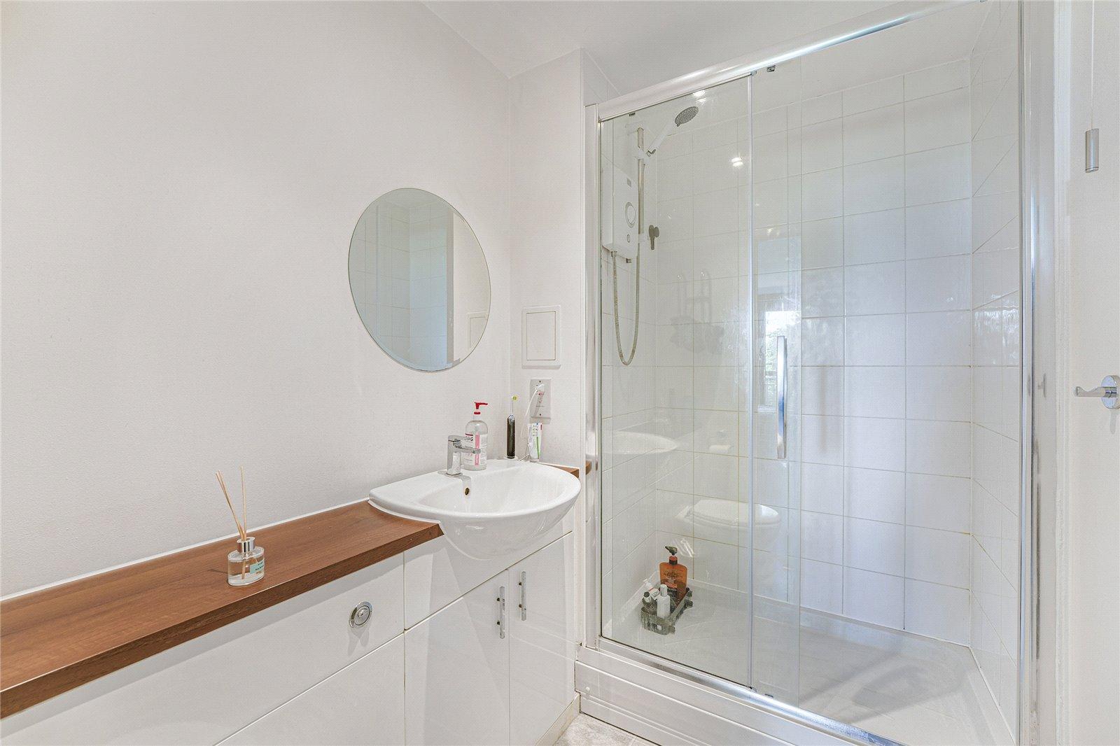 2 bedroom property for sale in Fieldfare Lane | Robinson Jackson