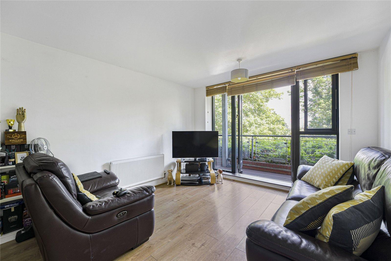 2 bedroom property for sale in Fieldfare Lane | Robinson Jackson