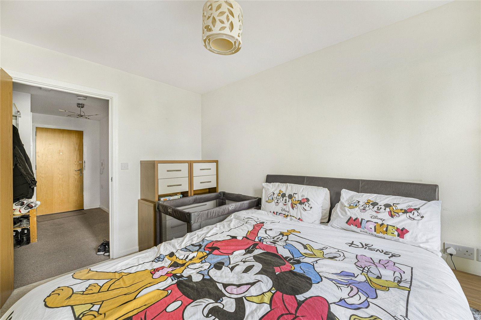 2 bedroom property for sale in Fieldfare Lane | Robinson Jackson