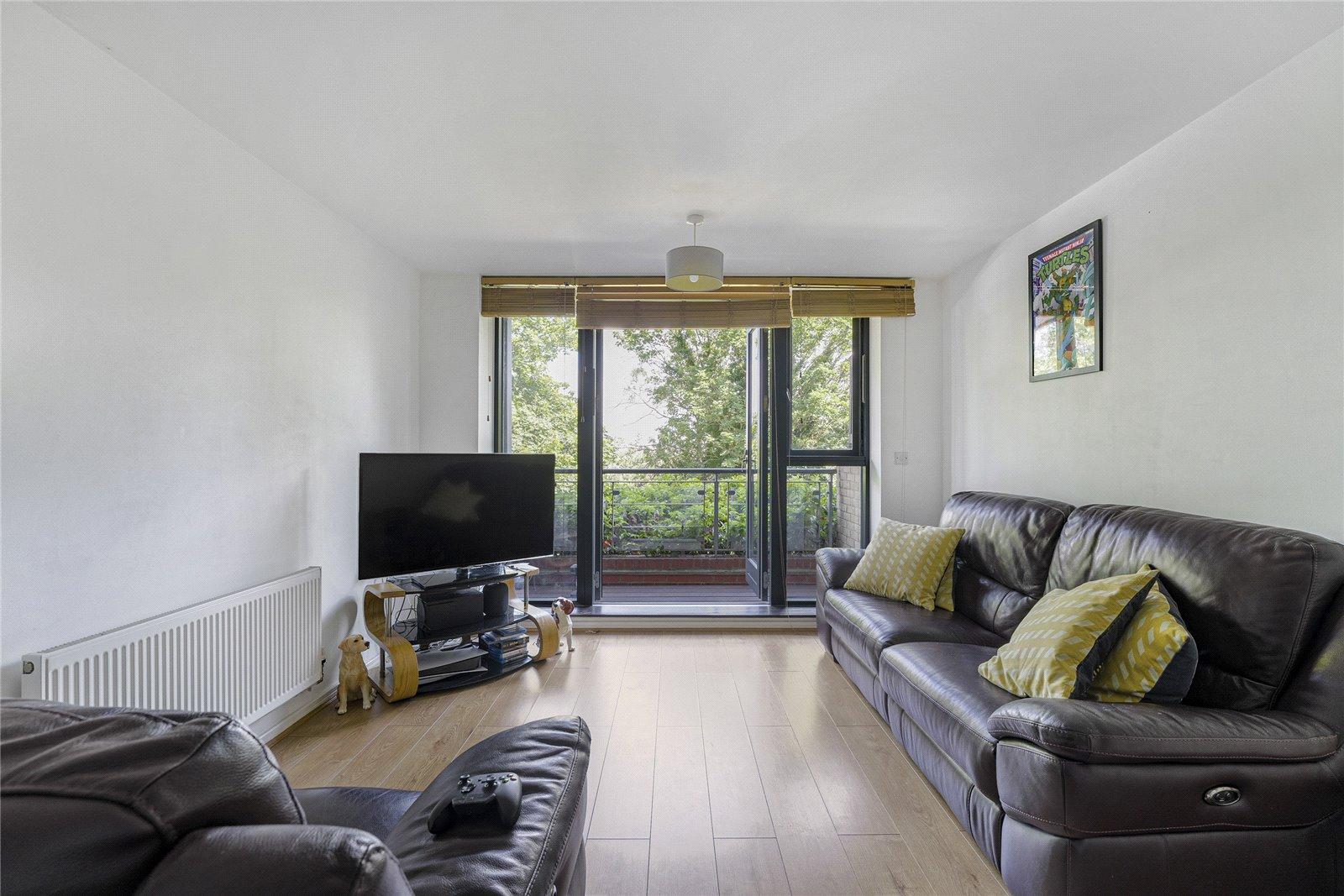 2 bedroom property for sale in Fieldfare Lane | Robinson Jackson