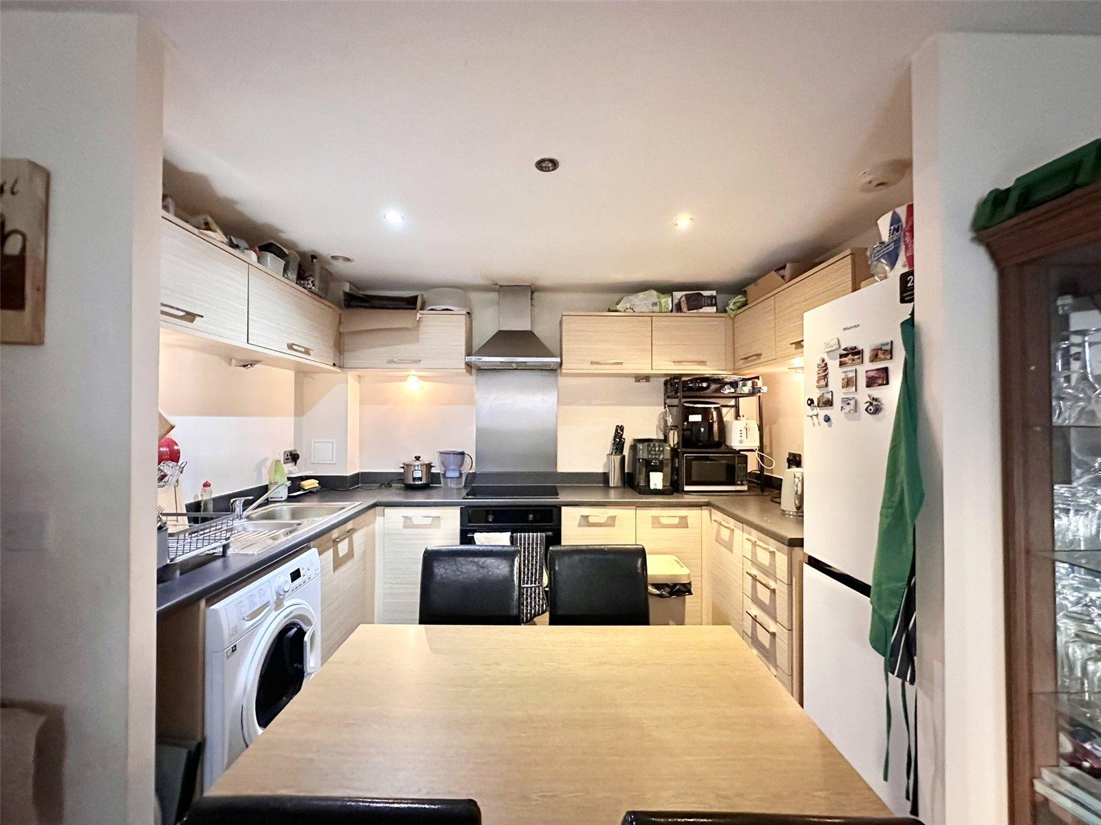 2 bedroom property for sale in Greenhithe | Robinson Jackson