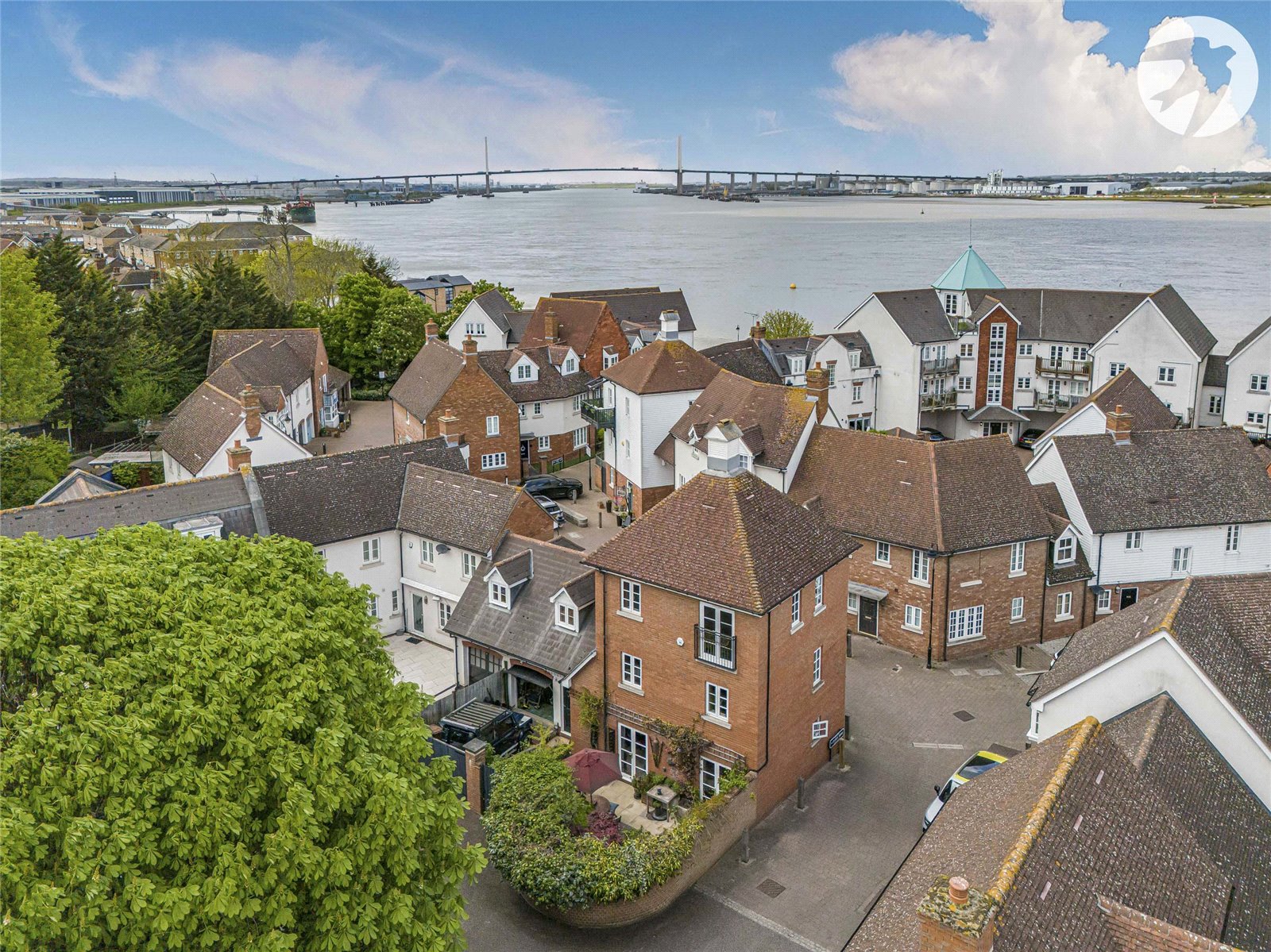 4 bedroom house for sale in Greenhithe | Robinson Jackson