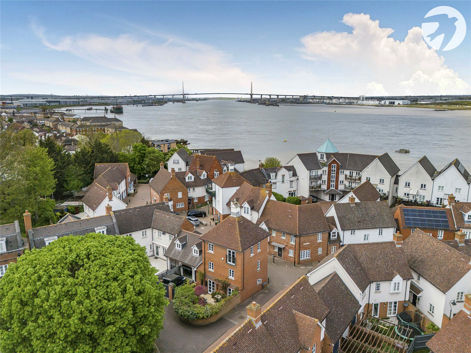 4 bedroom house for sale in Greenhithe | Robinson Jackson