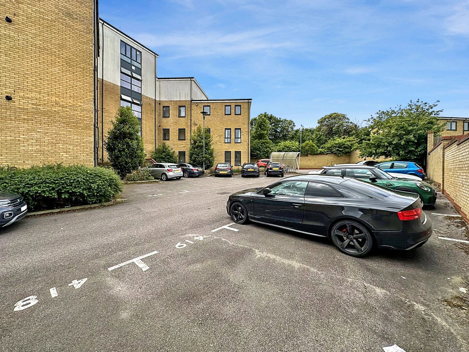 2 bedroom property for sale in Fieldfare Lane | Robinson Jackson