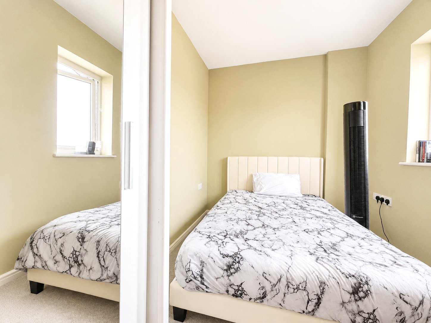 2 bedroom property for sale in Fieldfare Lane | Robinson Jackson