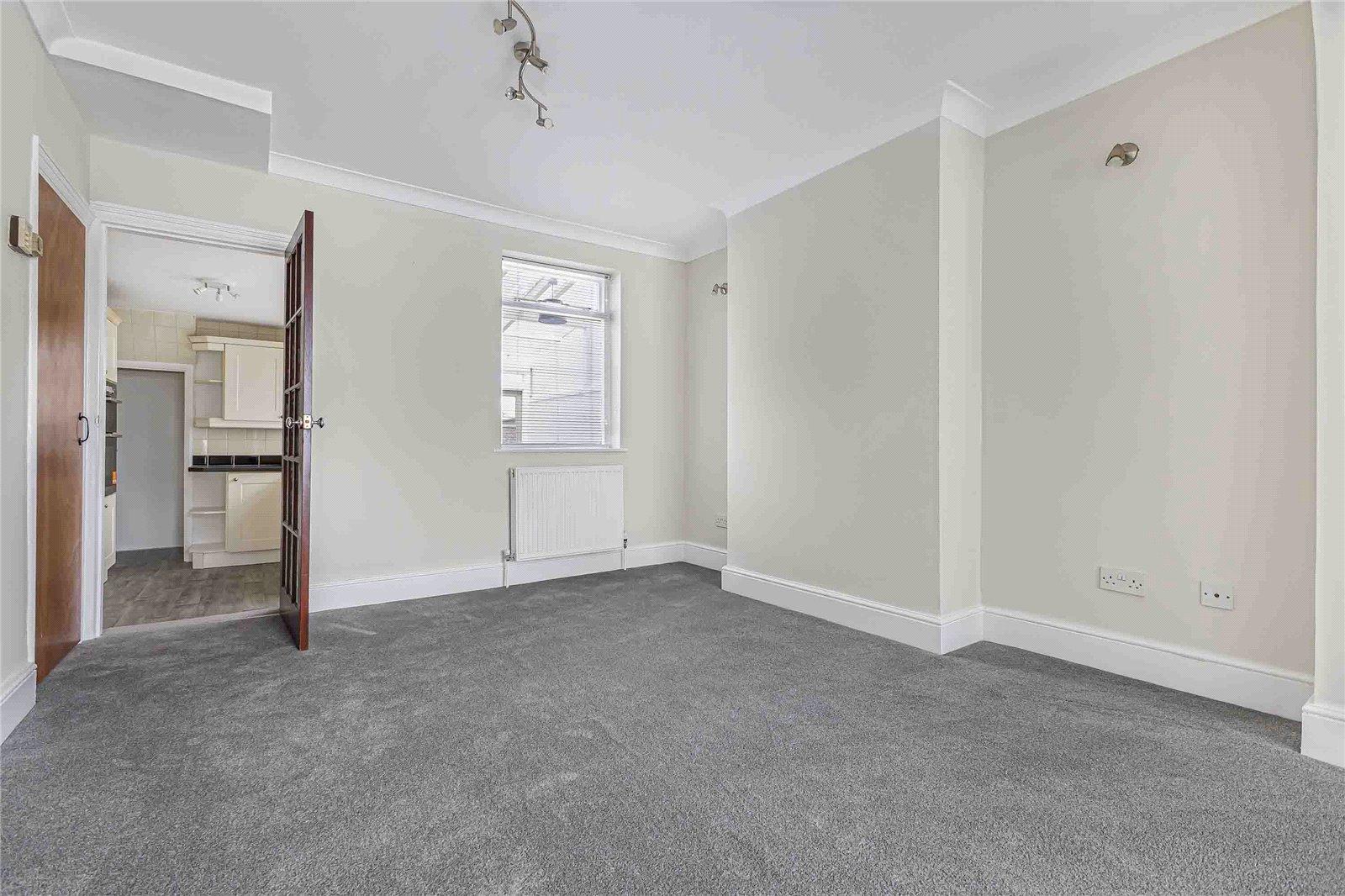 3 bedroom house for sale in Greenhithe | Robinson Jackson