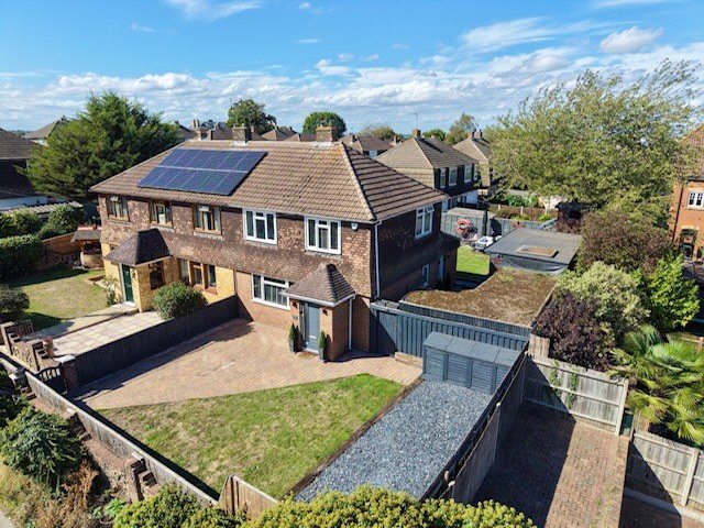 3 bedroom house for sale in Greenhithe | Robinson Jackson
