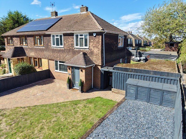 3 bedroom house for sale in Greenhithe | Robinson Jackson