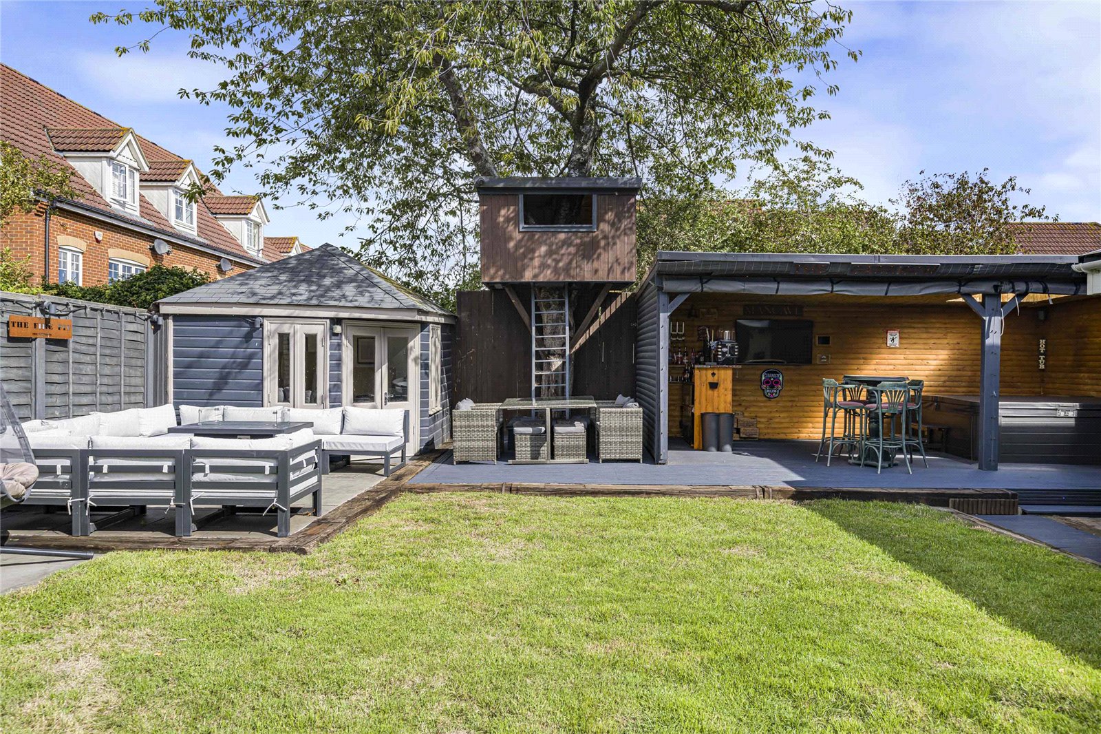 3 bedroom house for sale in Greenhithe | Robinson Jackson