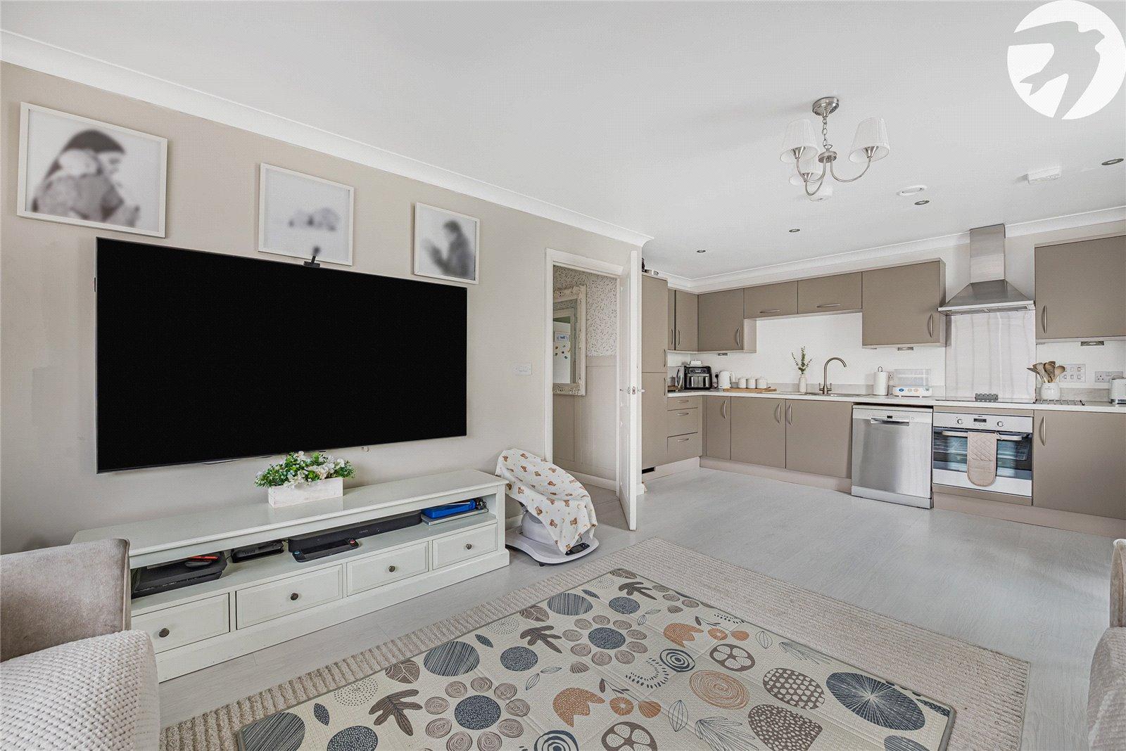 2 bedroom property for sale in Greenhithe | Robinson Jackson