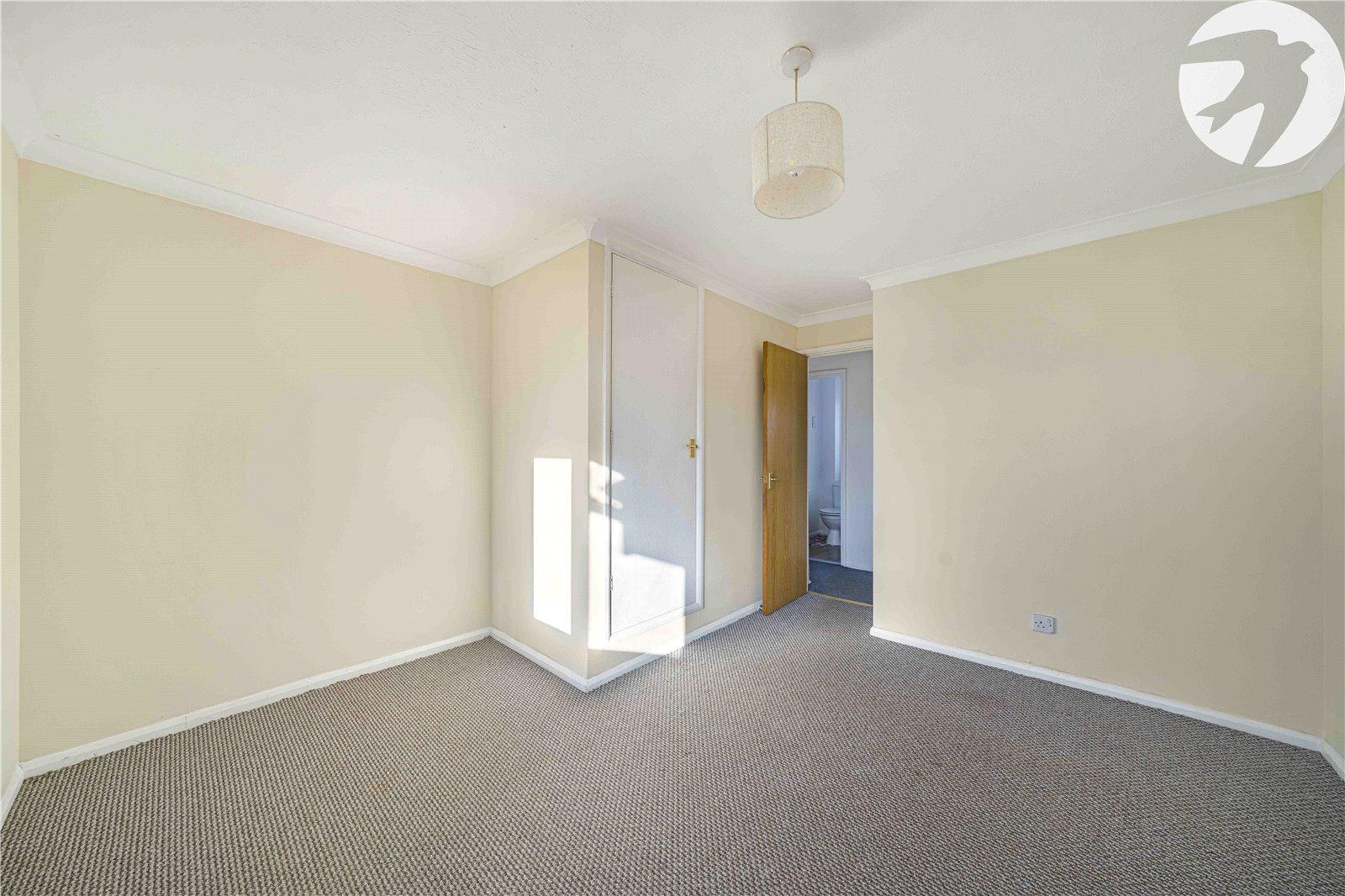 2 bedroom house for sale in Swanscombe | Robinson Jackson