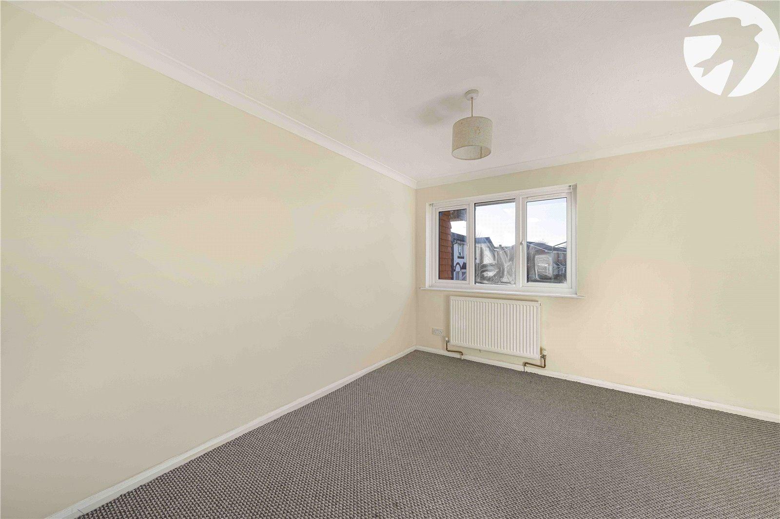 2 bedroom house for sale in Swanscombe | Robinson Jackson