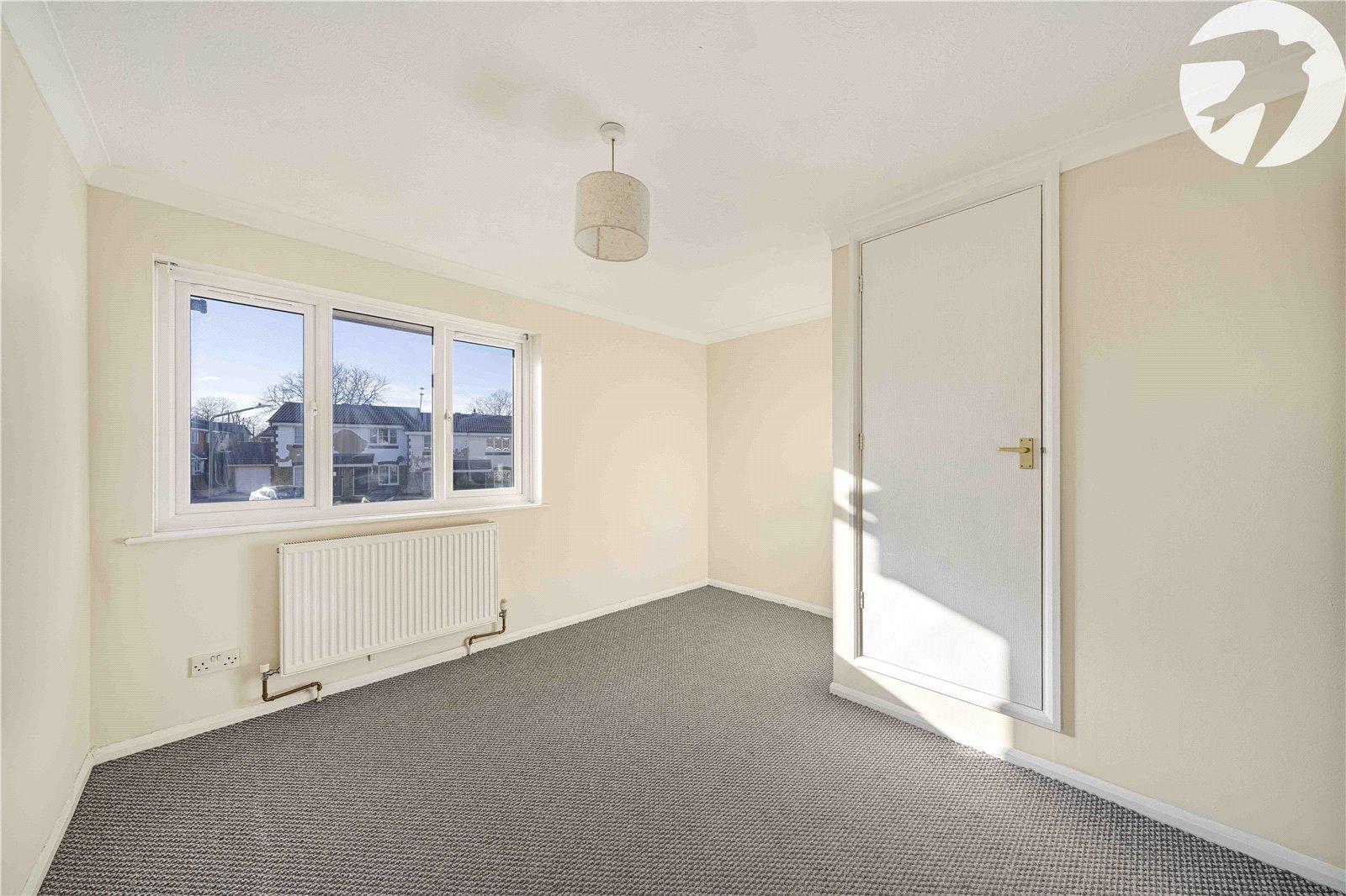 2 bedroom house for sale in Swanscombe | Robinson Jackson