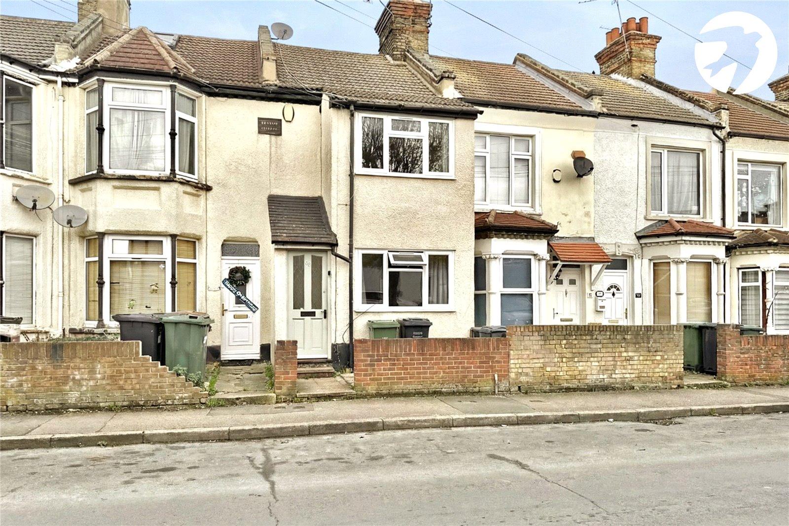 3 bedroom house for sale in Swanscombe | Robinson Jackson