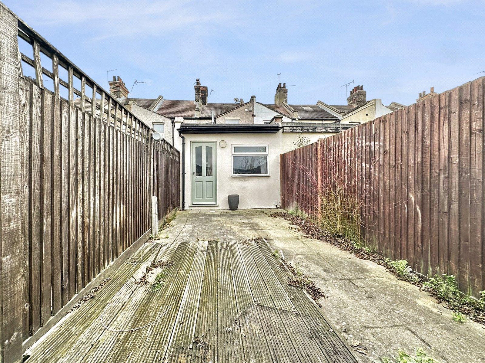 3 bedroom house for sale in Swanscombe | Robinson Jackson