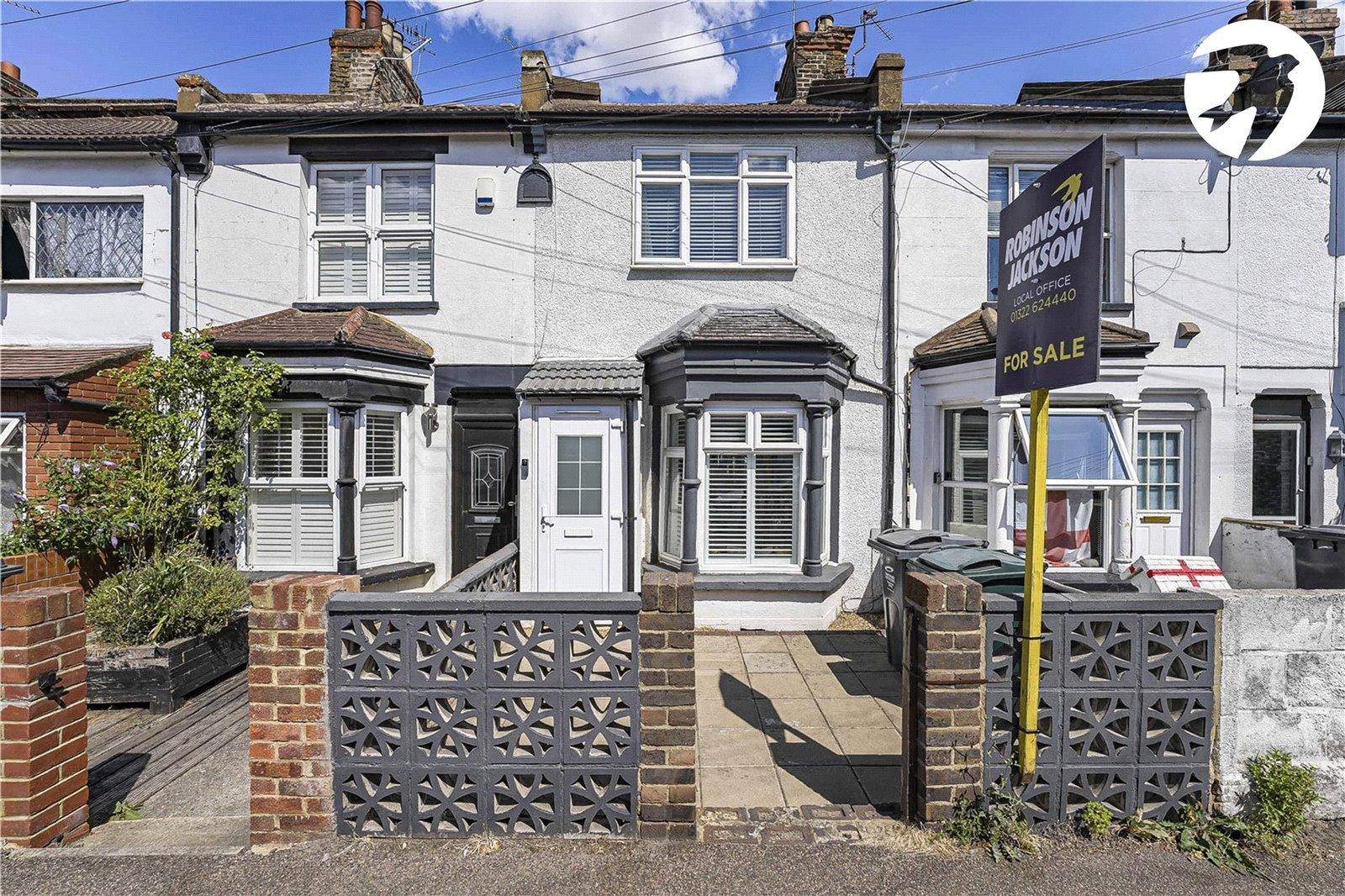 2 bedroom house for sale in Swanscombe | Robinson Jackson