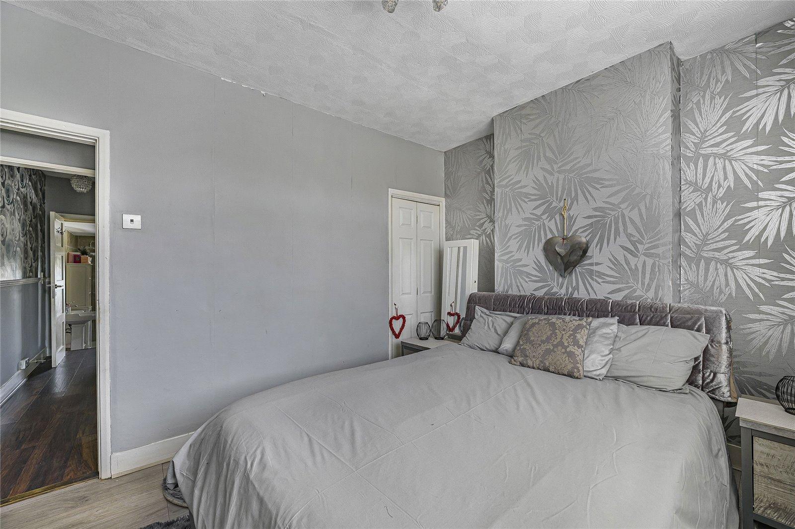 2 bedroom house for sale in Swanscombe | Robinson Jackson