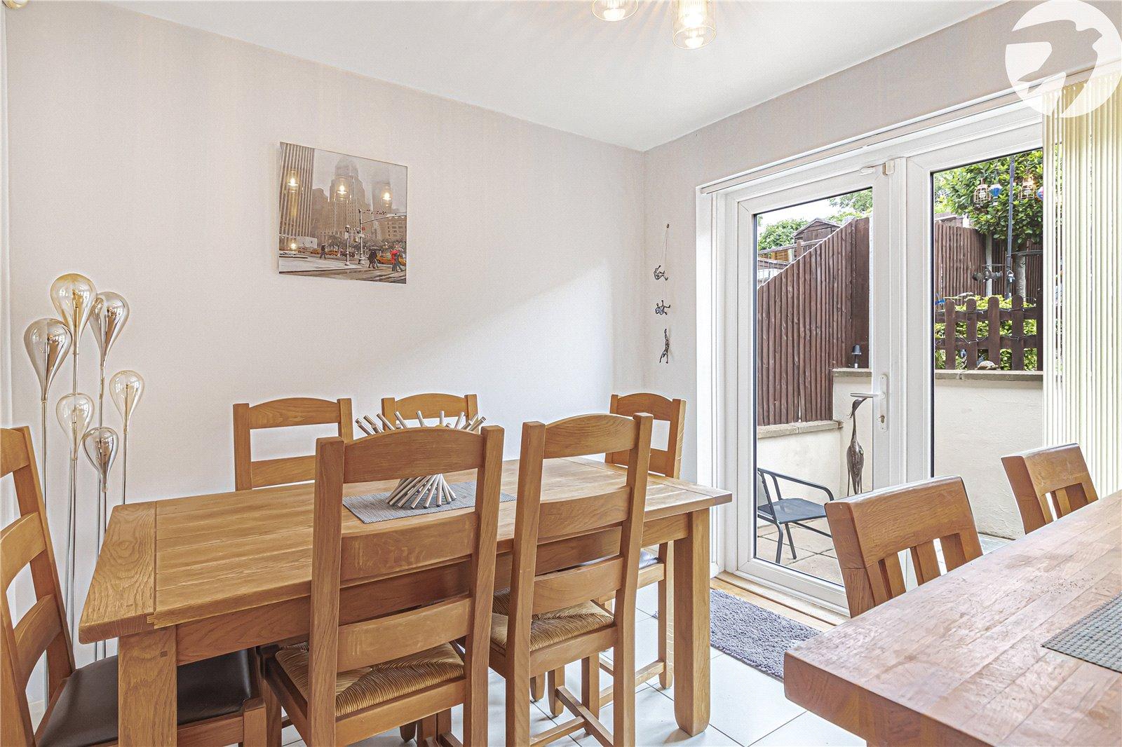 3 bedroom house for sale in Swanscombe | Robinson Jackson