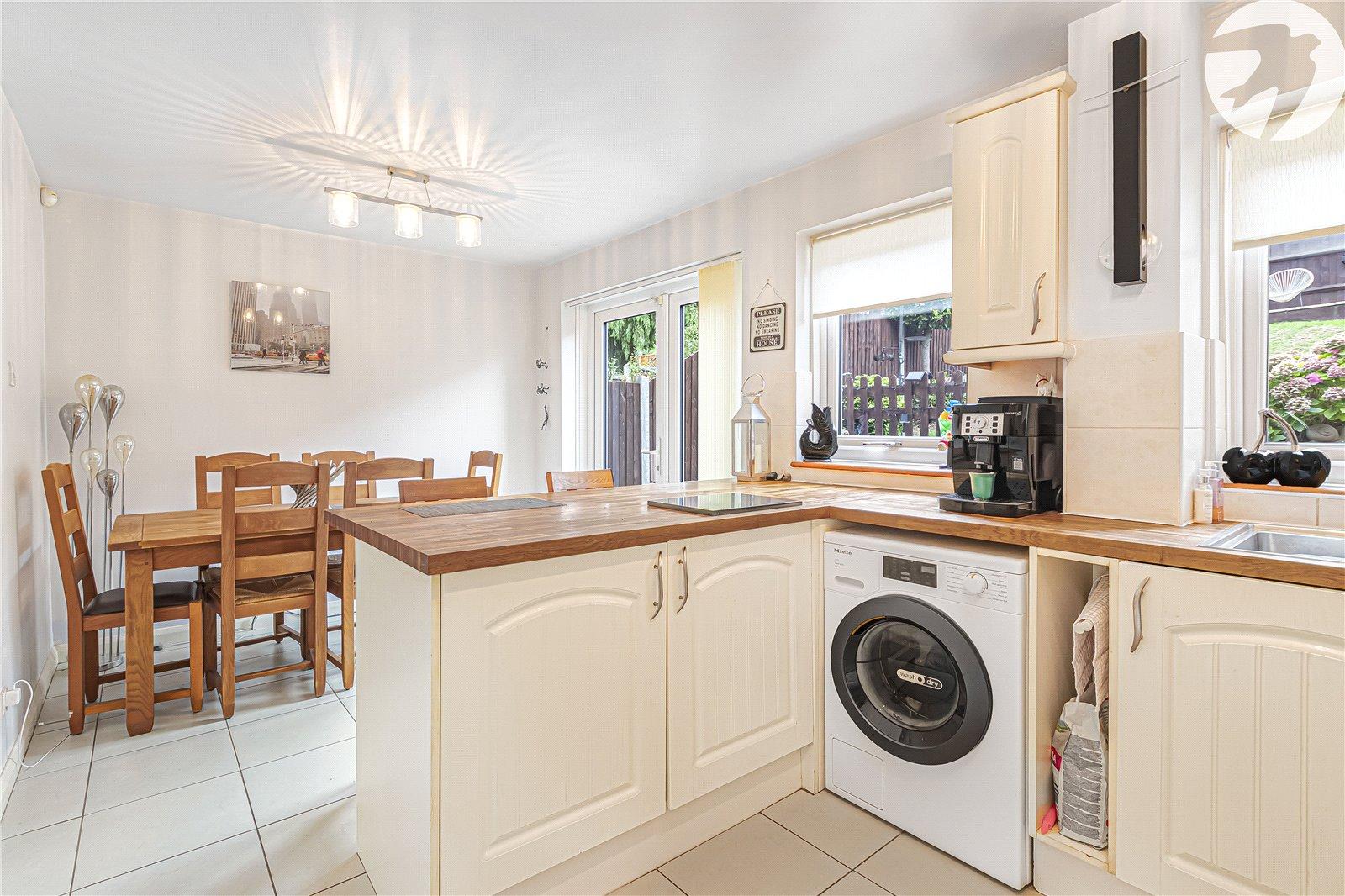 3 bedroom house for sale in Swanscombe | Robinson Jackson
