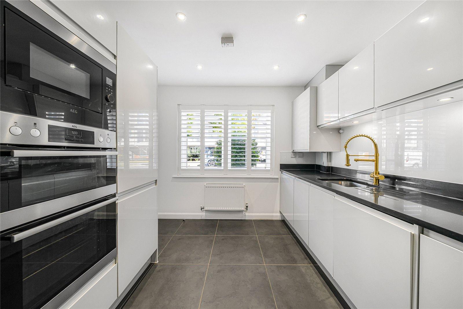 4 bedroom house for sale in Greenhithe | Robinson Jackson
