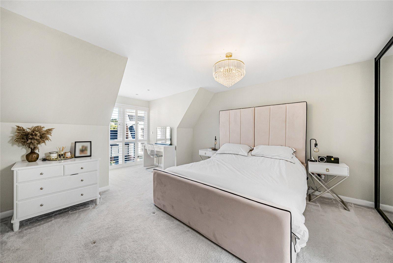 4 bedroom house for sale in Greenhithe | Robinson Jackson