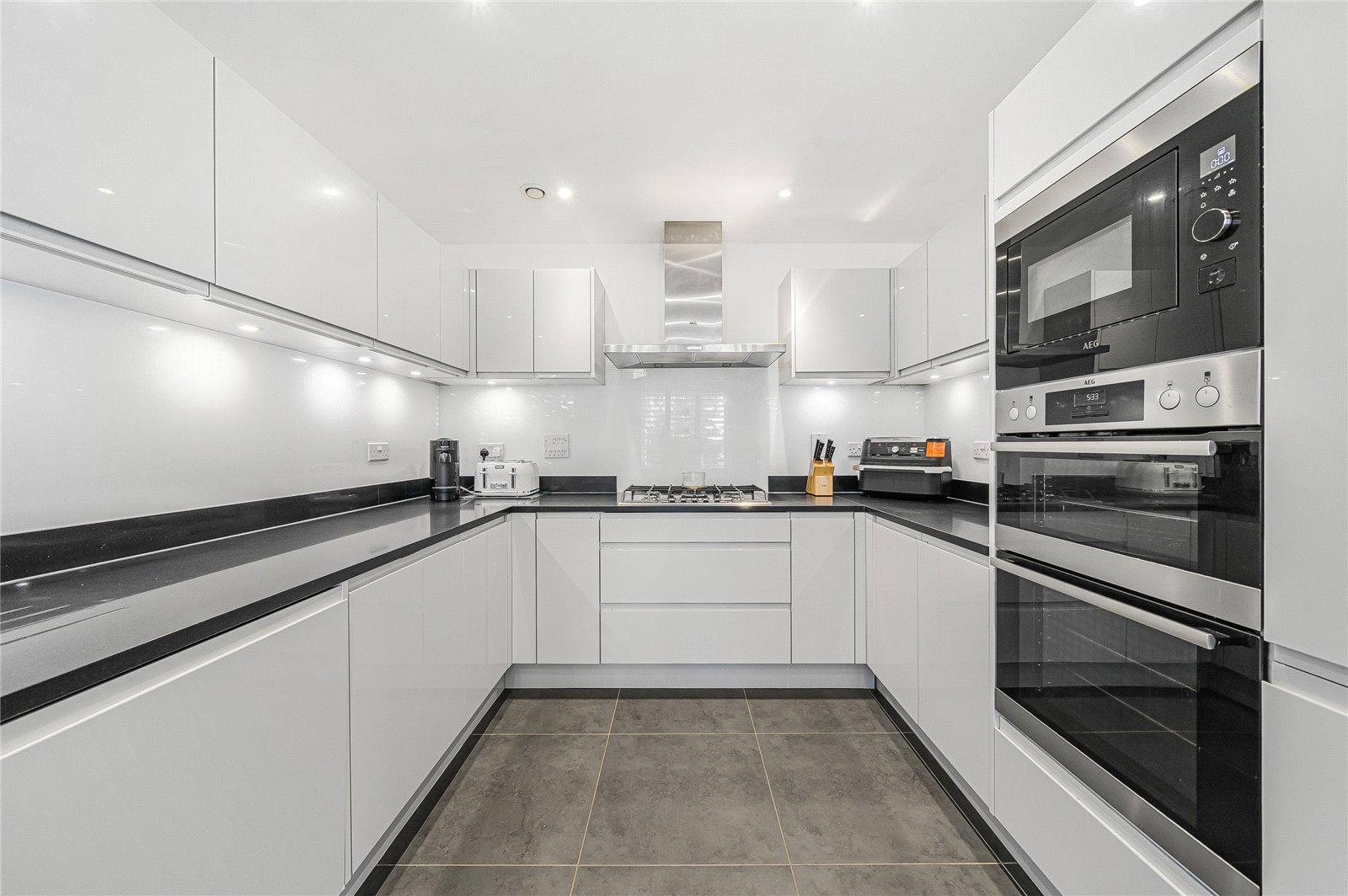4 bedroom house for sale in Greenhithe | Robinson Jackson