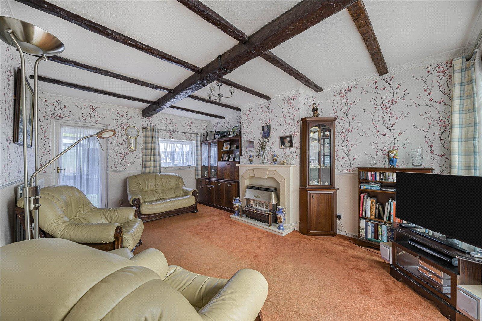 2 bedroom property for sale in Bean | Robinson Jackson