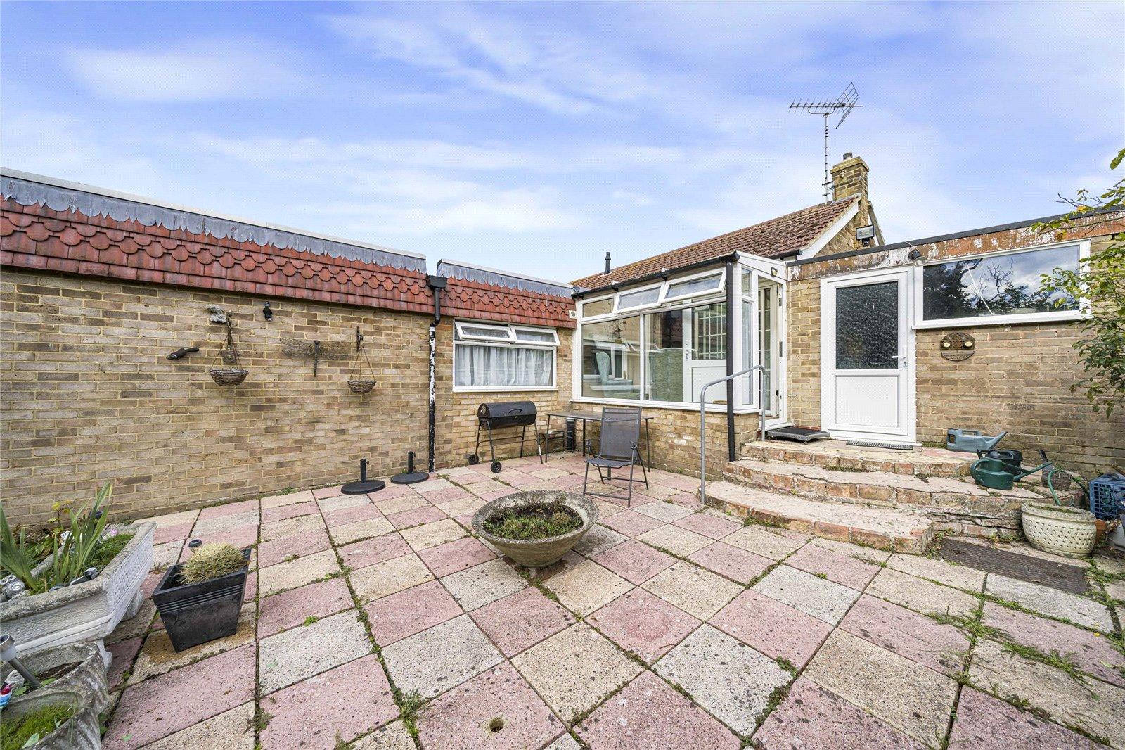 2 bedroom property for sale in Bean | Robinson Jackson