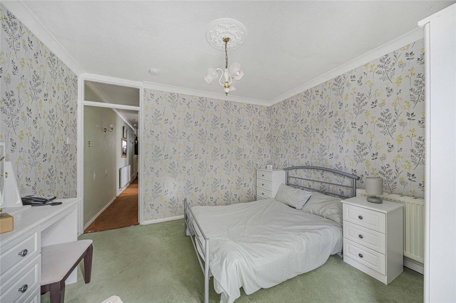 2 bedroom property for sale in Bean | Robinson Jackson
