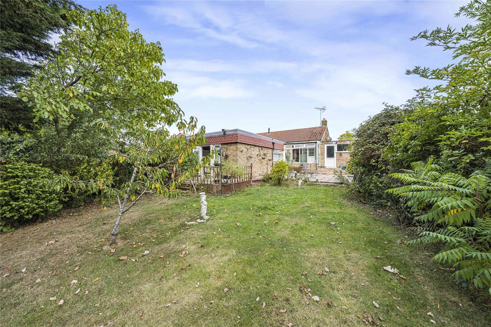 2 bedroom property for sale in Bean | Robinson Jackson