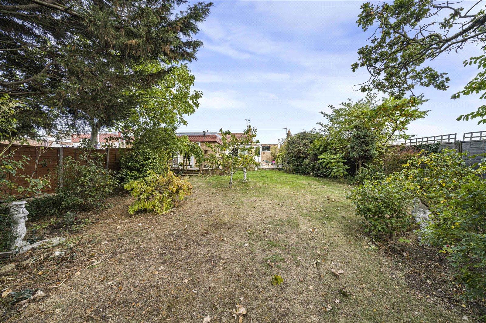 2 bedroom property for sale in Bean | Robinson Jackson