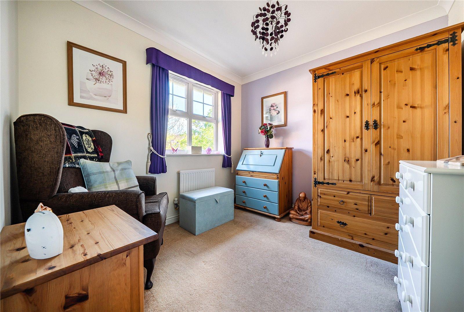 4 bedroom house for sale in Swanscombe | Robinson Jackson