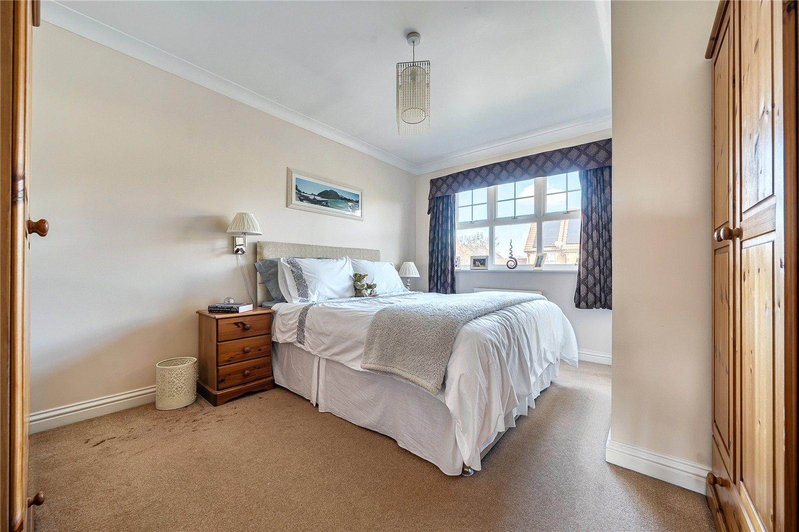 4 bedroom house for sale in Swanscombe | Robinson Jackson