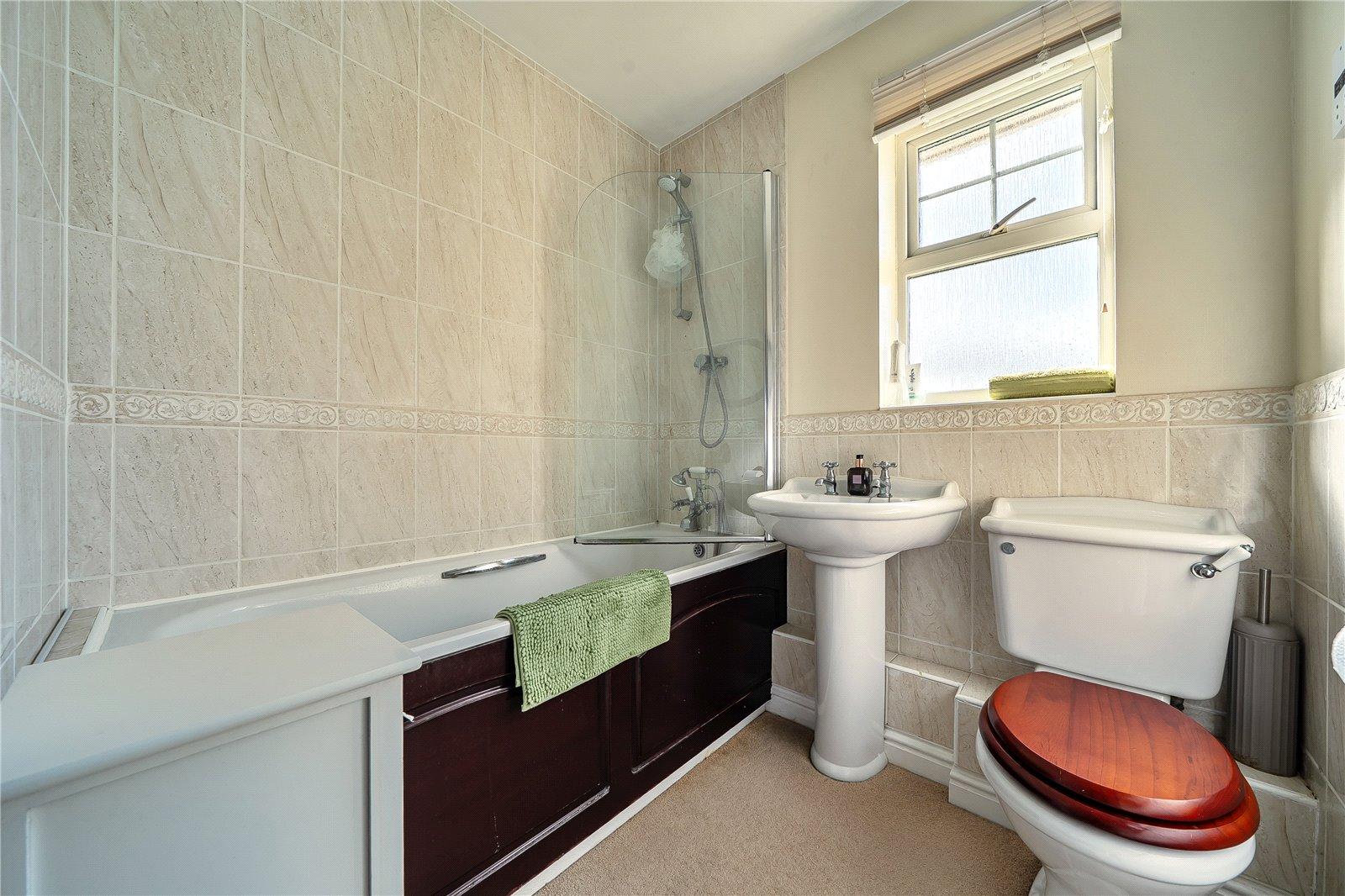4 bedroom house for sale in Swanscombe | Robinson Jackson