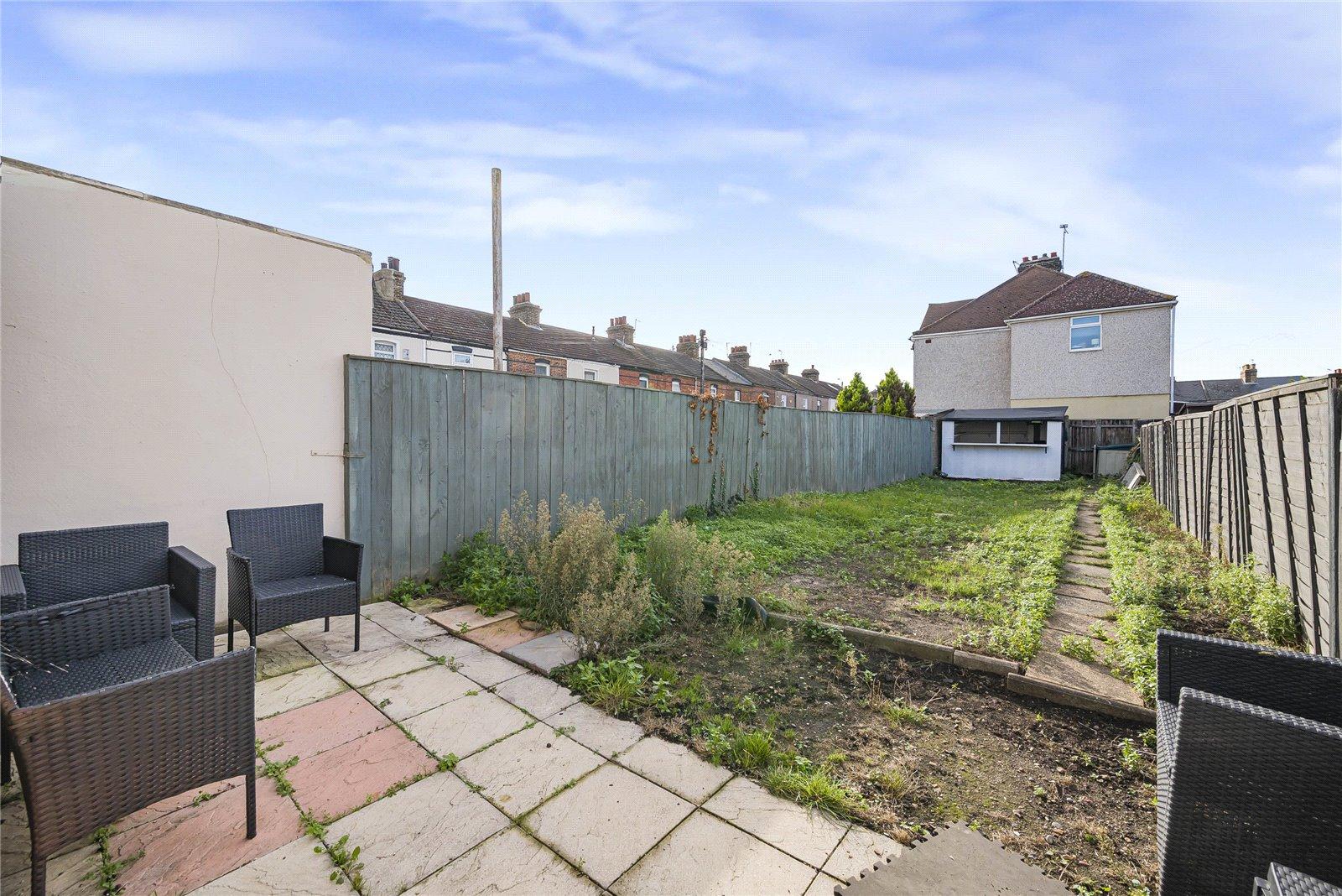 3 bedroom house for sale in Swanscombe | Robinson Jackson