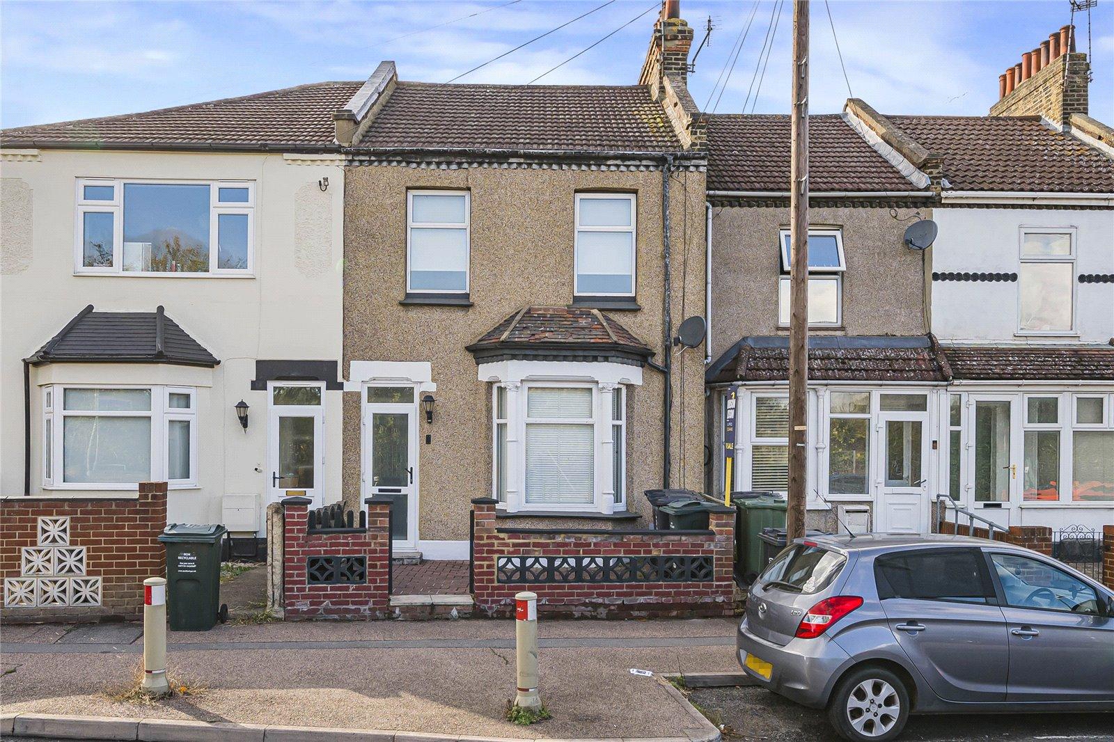 3 bedroom house for sale in Swanscombe | Robinson Jackson