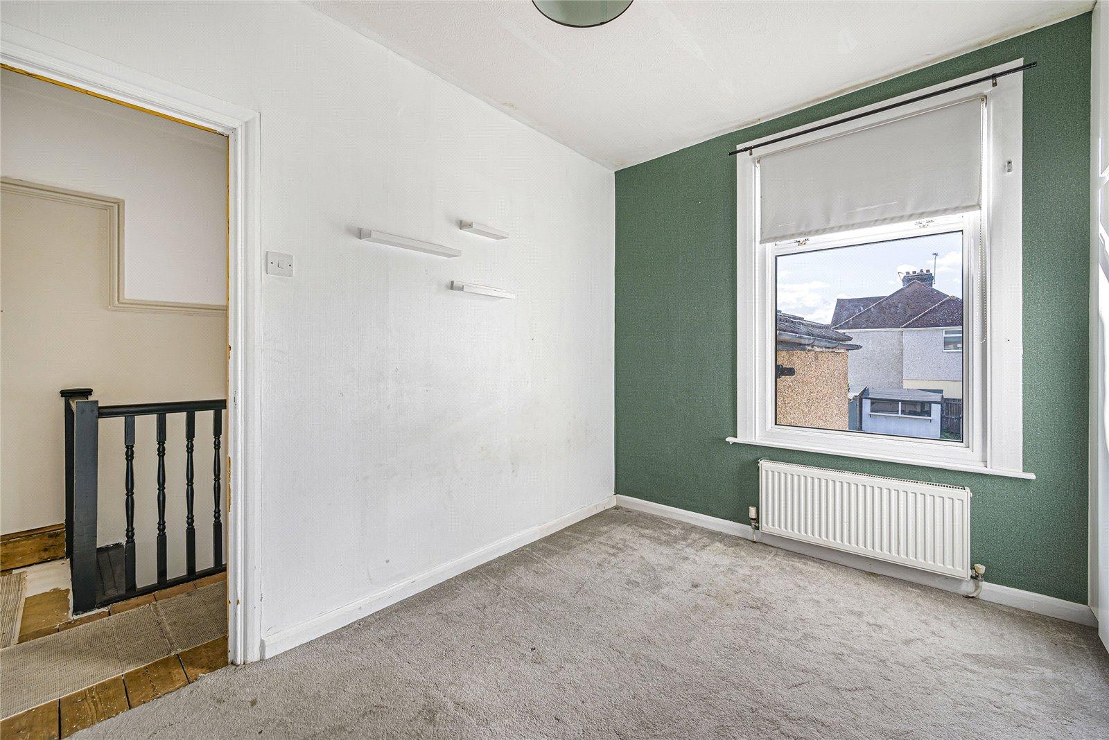 3 bedroom house for sale in Swanscombe | Robinson Jackson