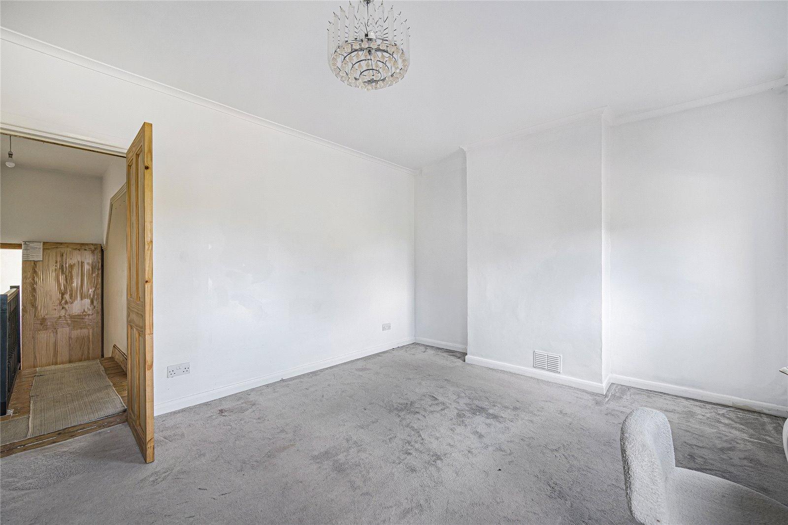 3 bedroom house for sale in Swanscombe | Robinson Jackson
